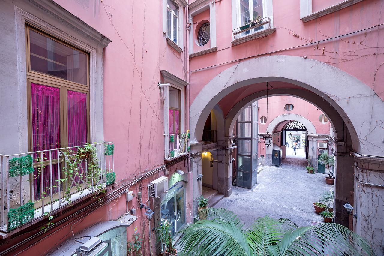 Le 4 Stagioni Napoli Centro Hotel Exterior foto